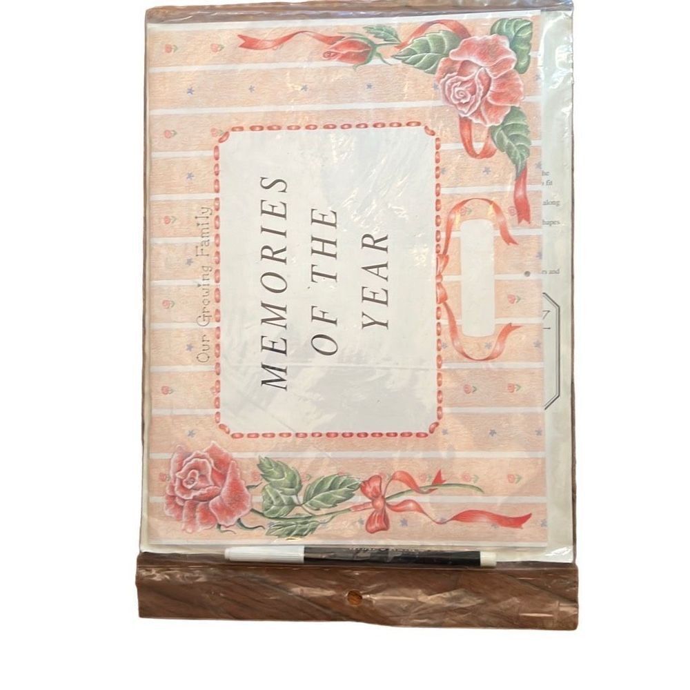 Scrap-Ease Memory Calendar Kit New - Picture 3 of 3